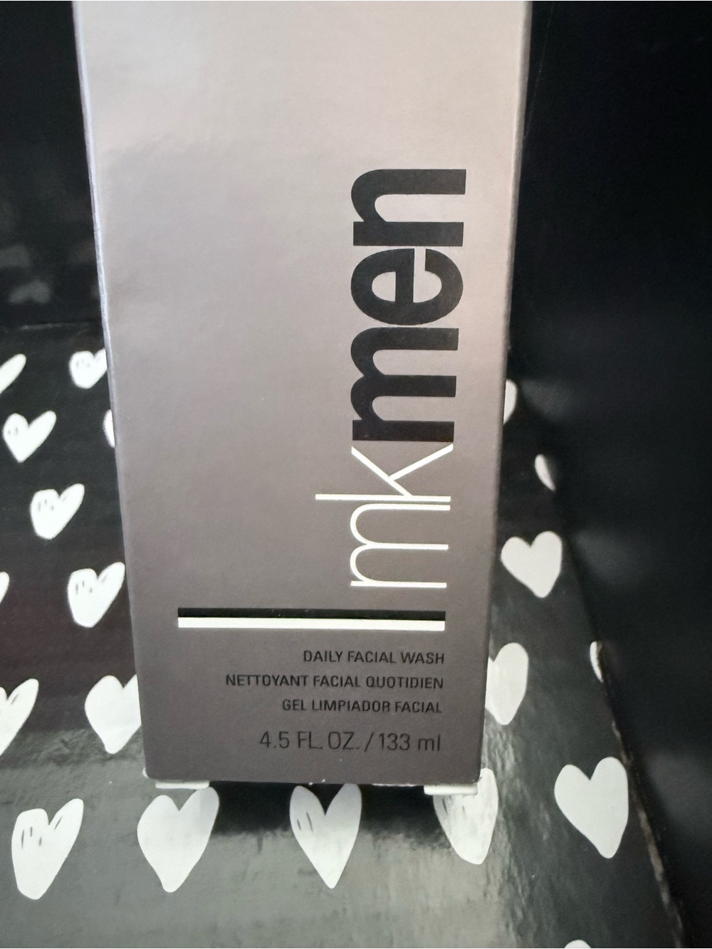 Mary Kay Men Daily Facial Wash - Black